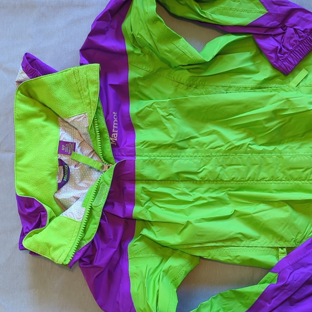 Girls Marmot rain jacket